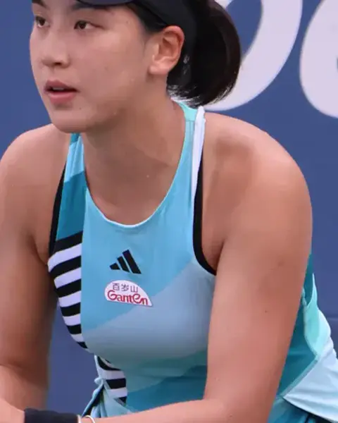 Xin Yu Wang